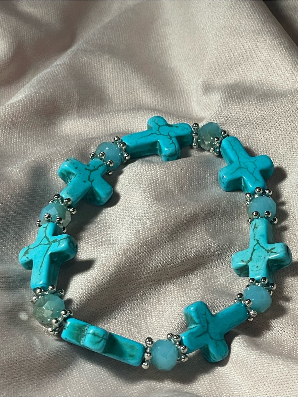 Turquoise Cross Bead Stretch Bracelet - Blue